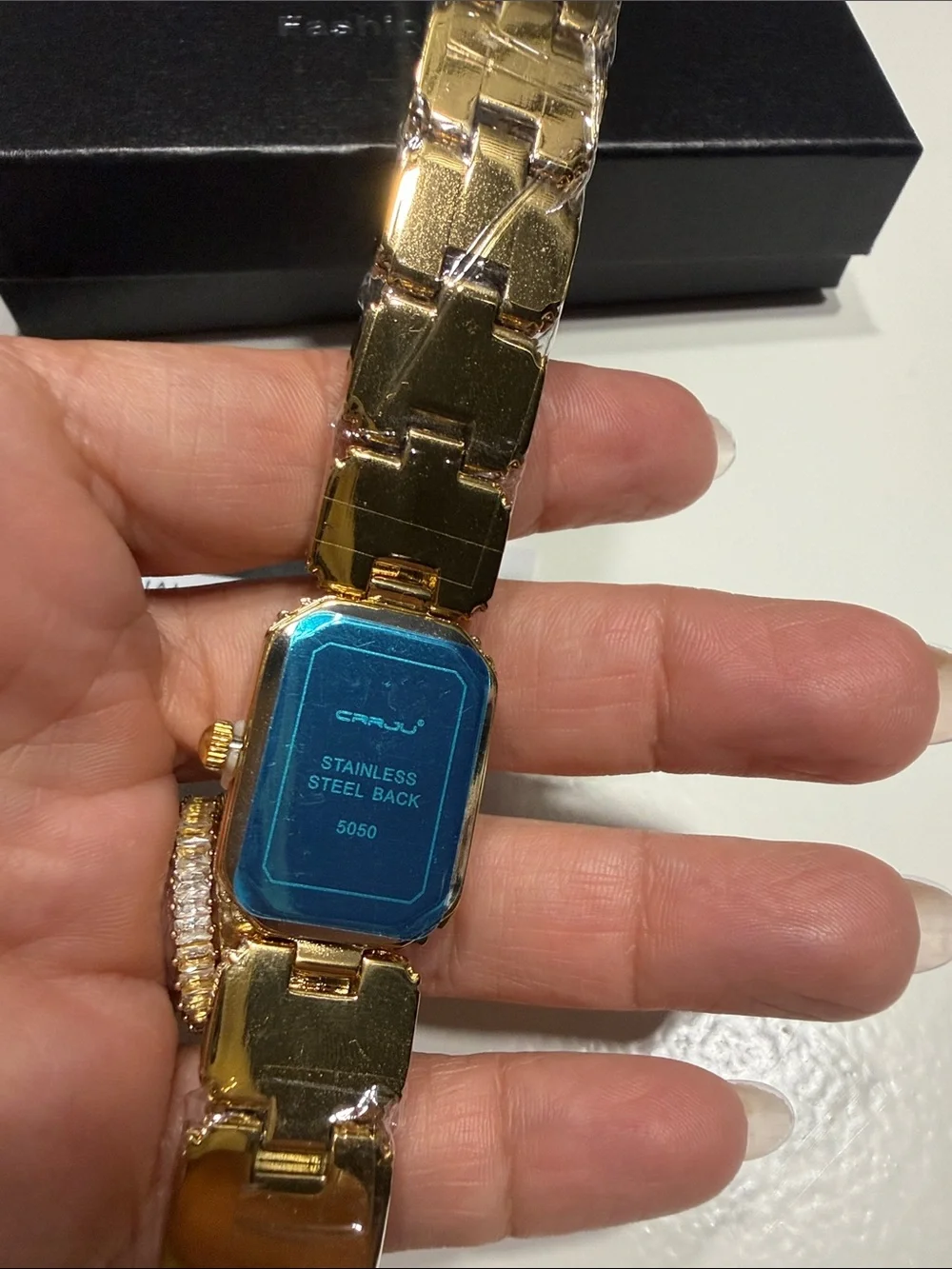 CRRJU Pink Crystal Link Fashion Watch